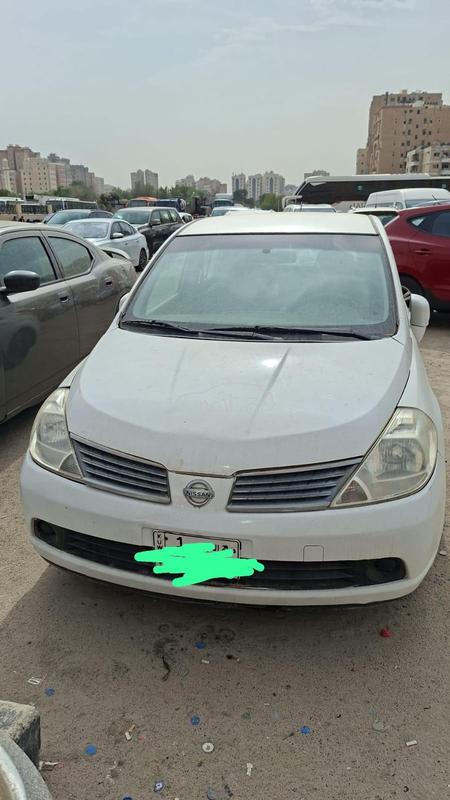 نيسان تيدا 2007 للبيع بحالة ممتازة في مدينة الكويت - image 1