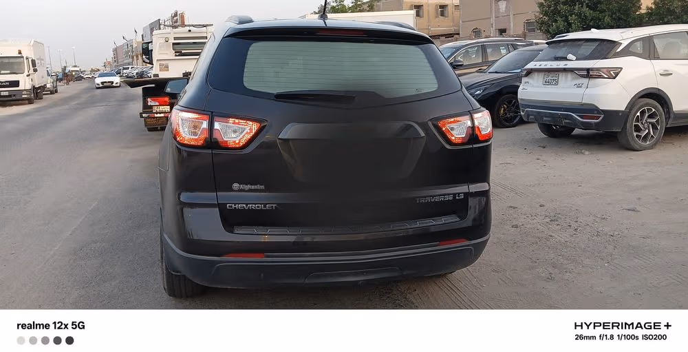 شفروليه ترافيرس LS 3.6L موديل 2015 بحالة ممتازة - image 1