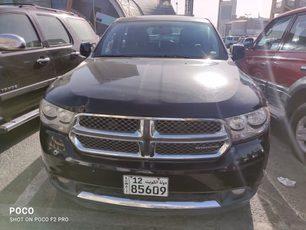 دودج دورانجو SXT 3.6L موديل 2011 بحالة ممتازة للبيع - image 1
