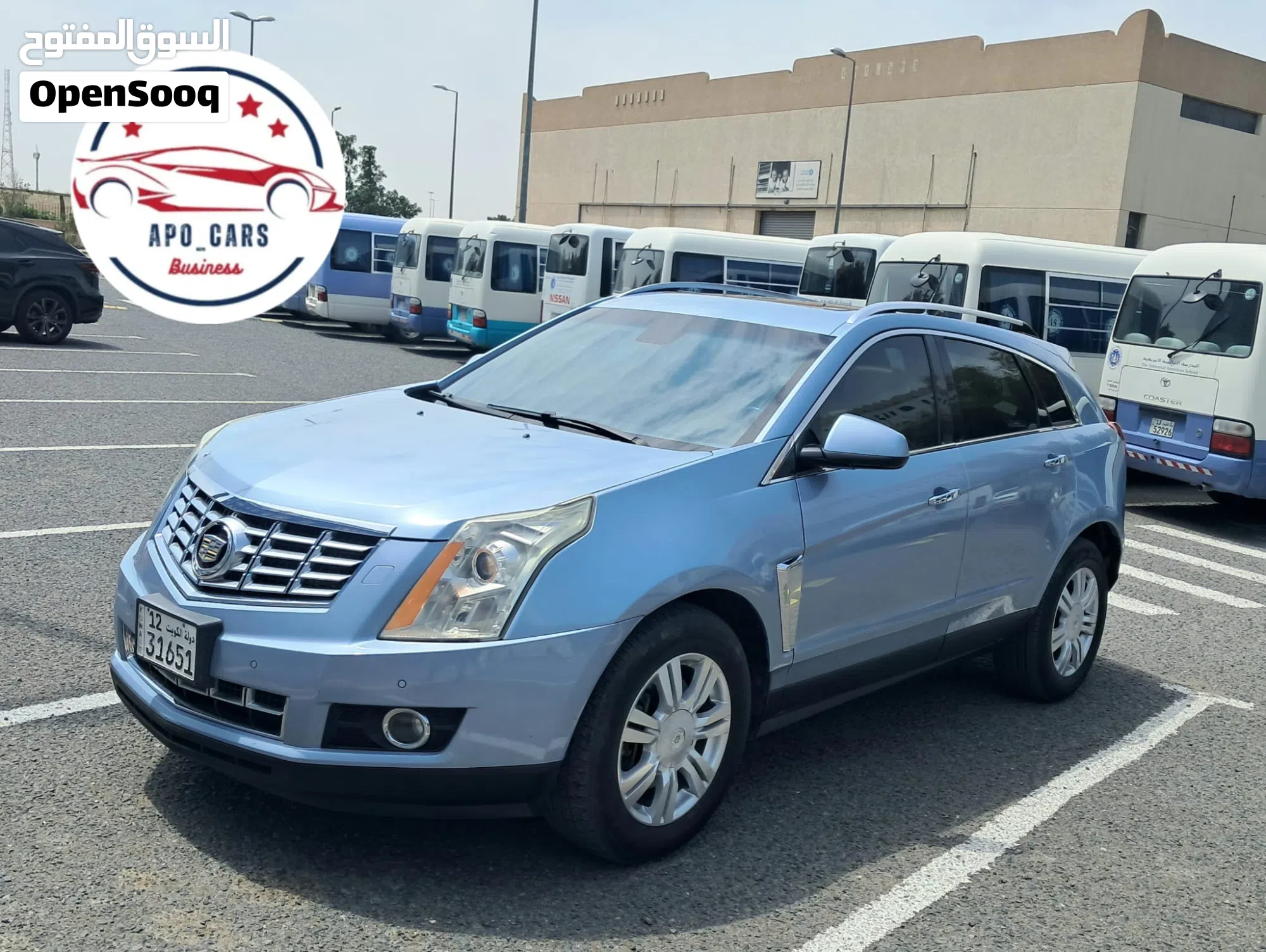 كاديلاك SRX Premium 2013 بحالة ممتازة للبيع في الكويت - image 1