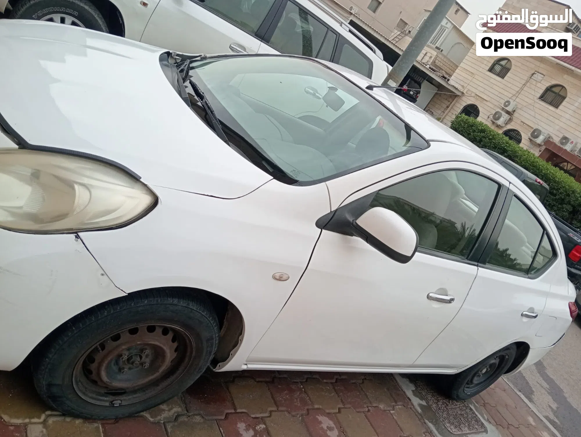 نيسان صني 2012 فئة S بحالة ممتازة - تأمين شامل - image 1