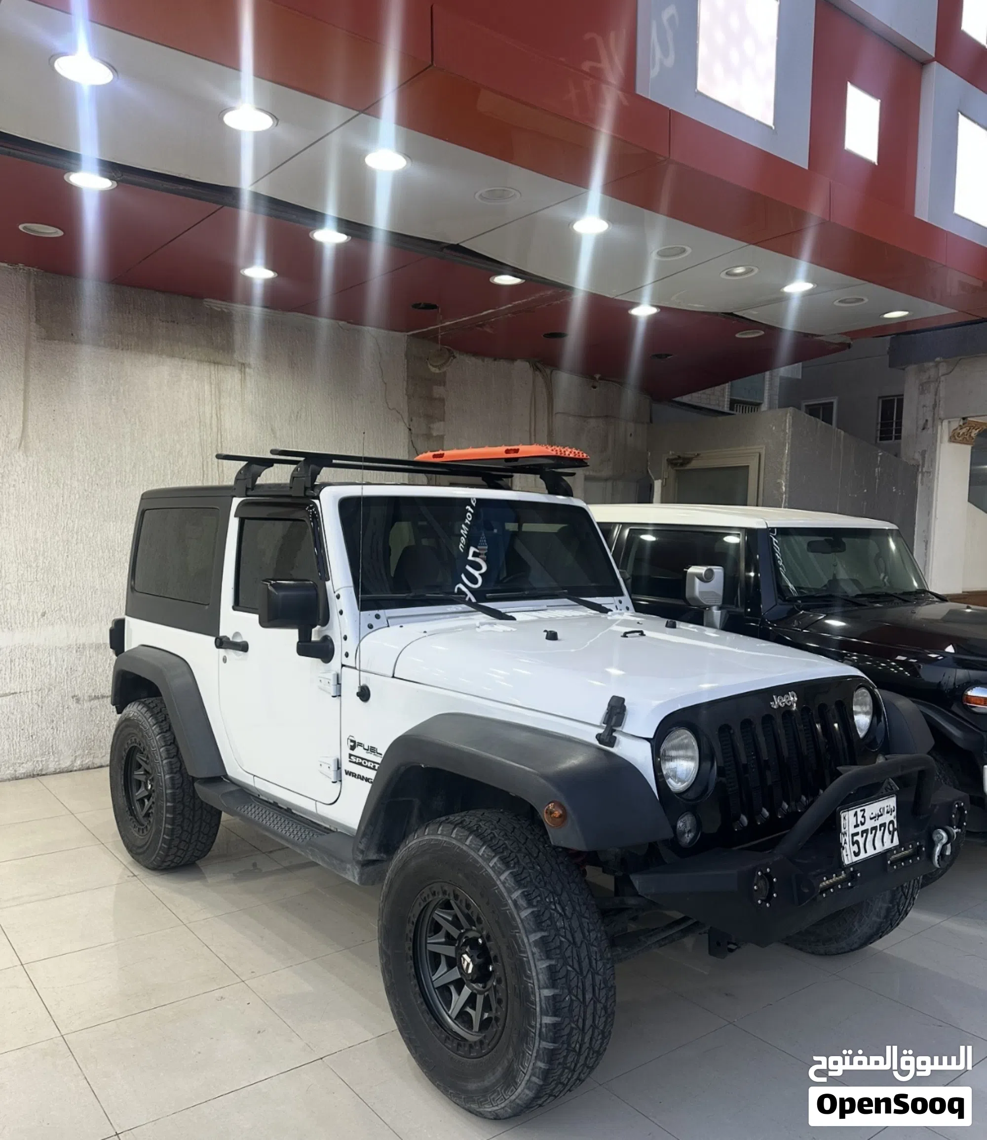 جيب رانجلر 2015 Sport للبيع - حالة ممتازة في السالمية - image 1